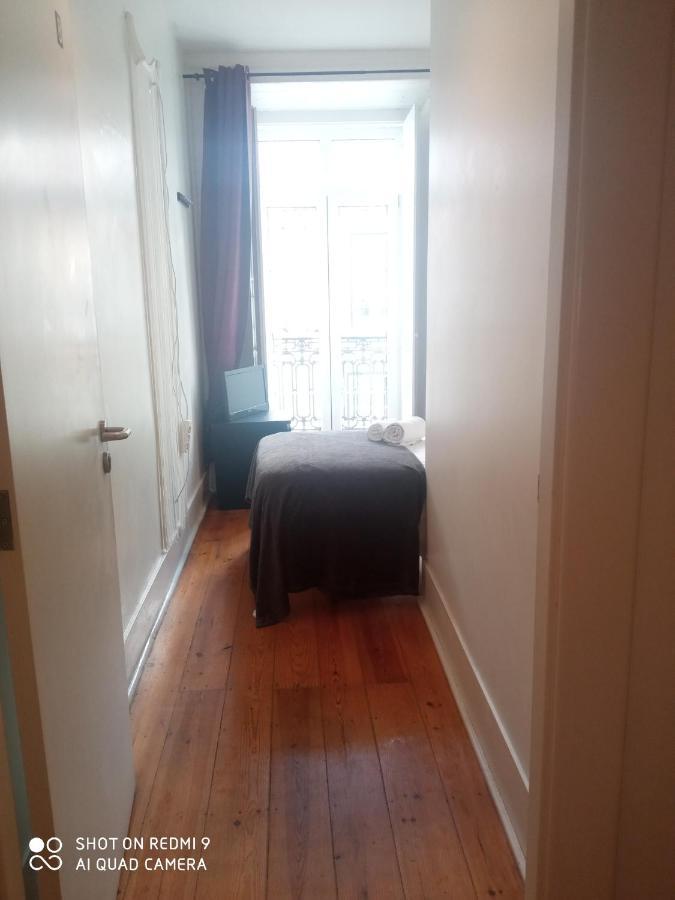 Chiado Happy Rooms Lisbon Exterior photo