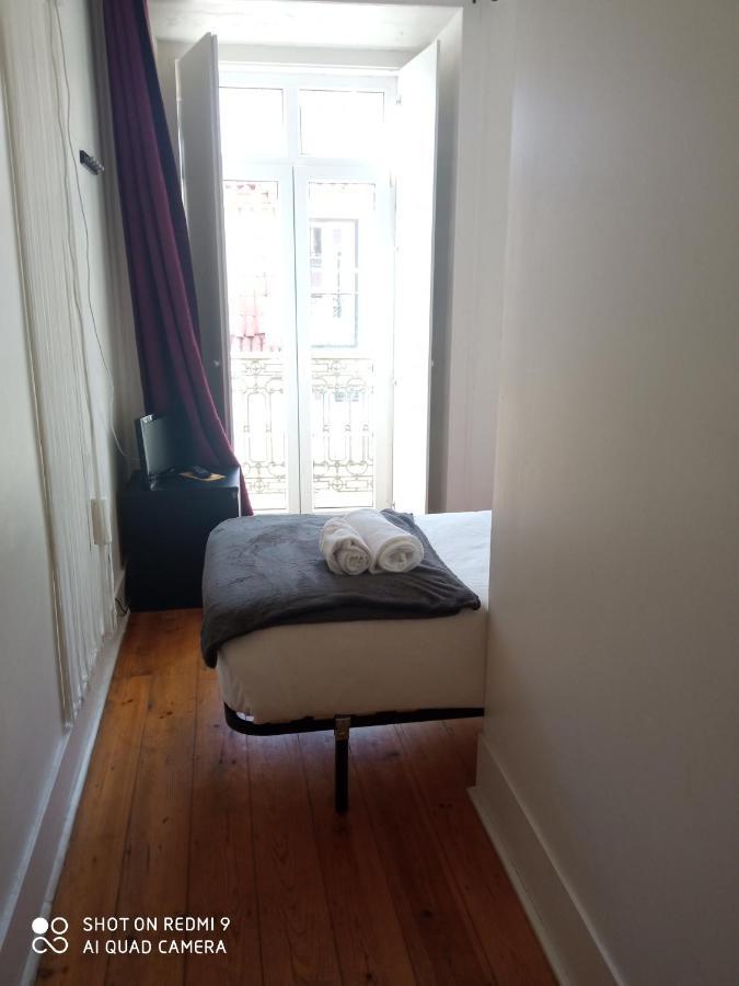 Chiado Happy Rooms Lisbon Exterior photo